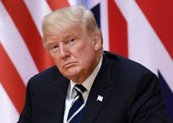 Trump pide a corte supervisión sobre registro "ilegal" de su casa