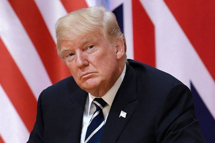 Trump pide a corte supervisión sobre registro "ilegal" de su casa
