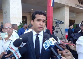 Omar Fernández: "El pueblo merece ante esas interrogantes respuestas”
