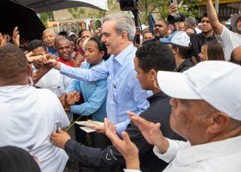 Abinader entregará 15 obras en cuatro provincias este fin de semana