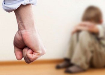 Un niño es hospitalizado tras ser golpeado por su padre en Azua