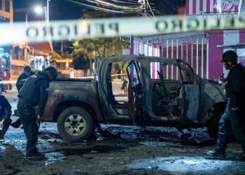 Explosión de cuatro coches bombas genera gran preocupación en Ecuador
