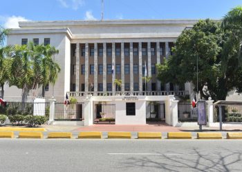 Ministerio de Educación extenderá el calendario escolar en la provincia Duarte