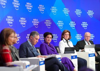 Políticas transparentes en RD han permitido garantizar estabilidad económica, asegura Raquel Peña