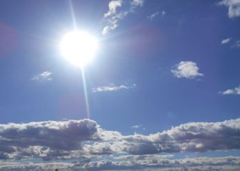 Onamet prevé lluvias dispersas y temperaturas calurosas para este sábado