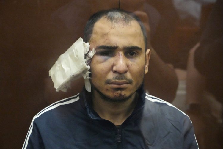 El Kremlin rechaza comentar sobre acusaciones de tortura a sospechosos en atentado de Moscú