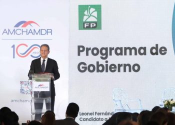 Leonel plantea reforma fiscal que no implica un aumento en los impuestos