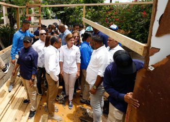 Vicepresidenta Peña lidera plan de reconstrucción de viviendas tras inundaciones en SFM