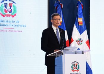 Canciller Roberto Álvarez participará en cuadragésimo período de sesiones de la Cepal