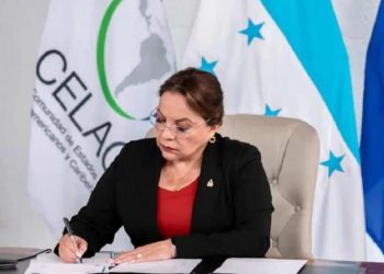 Honduras cancela cumbre de la Celac por crisis migratoria