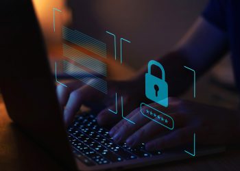 Advierten sobre campaña de hackeo dirigida a YouTubers
