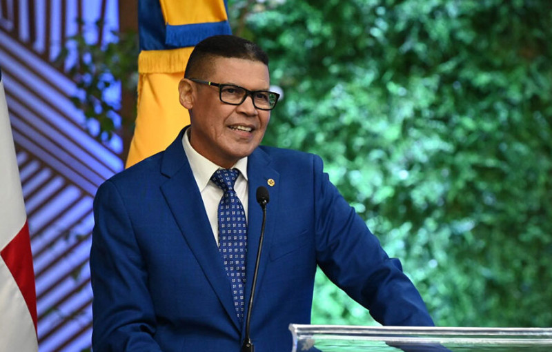 Ricardo Nieves anuncia su retiro temporal de los medios televisivos y radiales