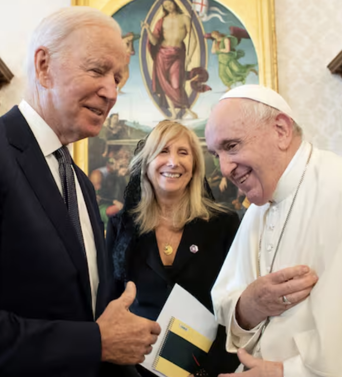 Biden y su esposa asistirán al funeral del Papa Francisco