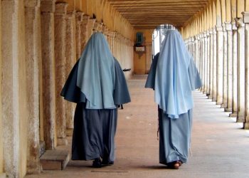 Bandas armadas asesinan a dos monjas en el centro de Haití