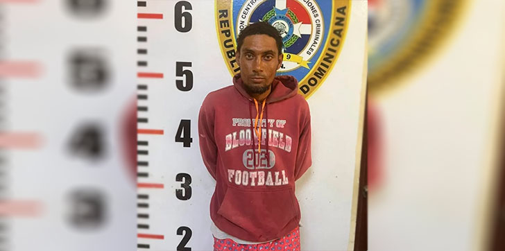 Arrestan a hombre por intentar llevarse a niño sin autorización de padres del colegio