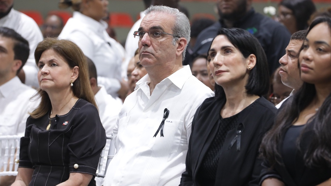 Presidente Abinader participa en acto memorial por los fallecidos en tragedia del Jet Set