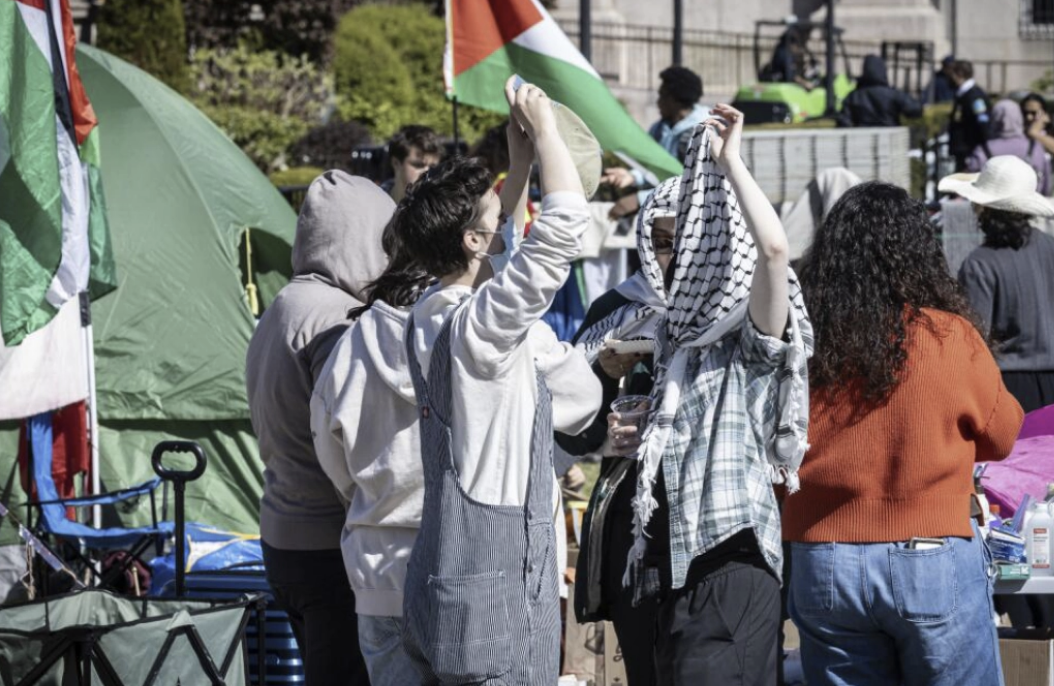Tensión en Columbia: más de 80 detenidos tras protestas propalestinas en el campus