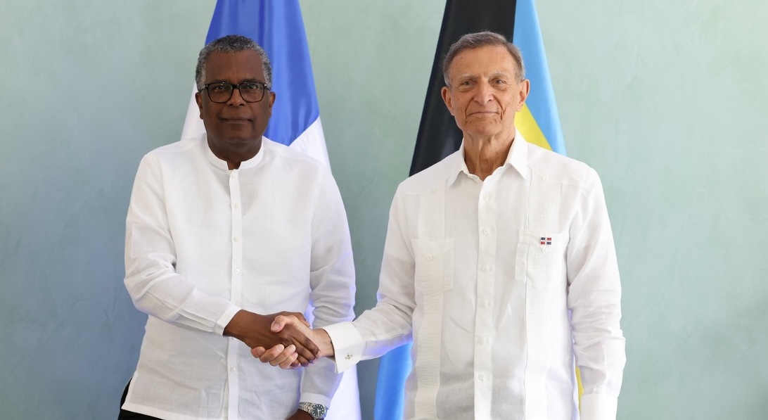 Cancilleres de República Dominicana y Bahamas sostienen reunión bilateral