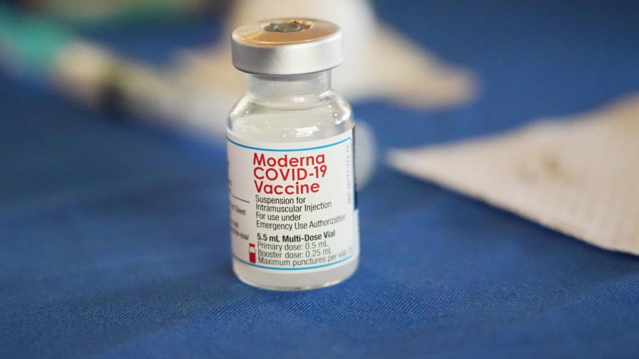OMS advierte que nueva variante de COVID-19 podría estar detrás del aumento de casos a nivel mundial