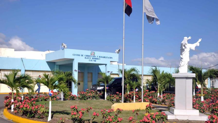 Autoridades investigan muerte de un recluso en la cárcel Rafey Hombres