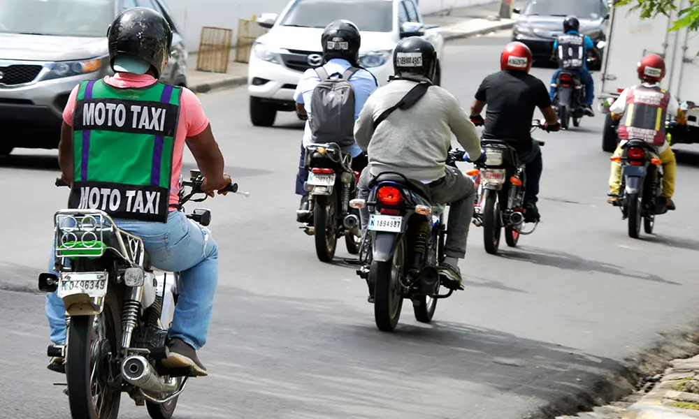 Embajada de EE.UU. recomienda a sus ciudadanos evitar usar motoconchos en RD