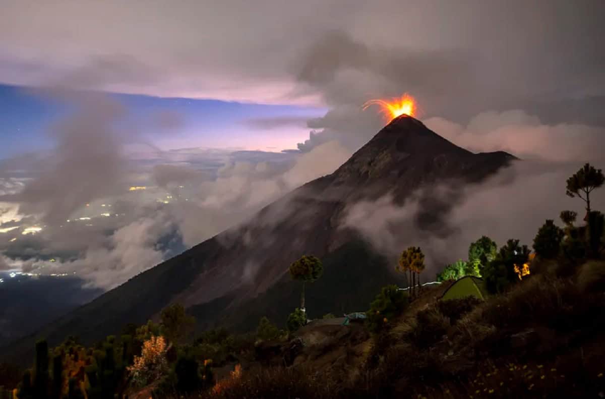 Alerta en Guatemala: el Volcán de Fuego incrementa su actividad