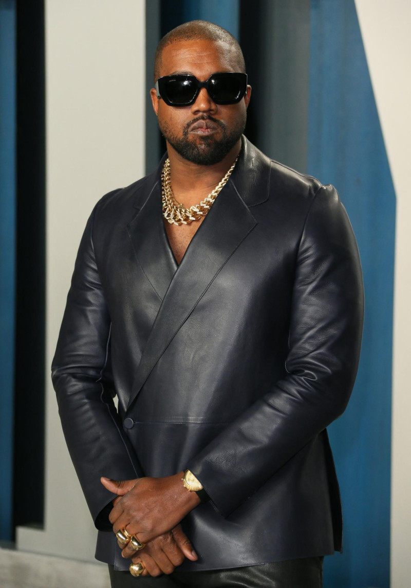 Nuevo escándalo: Exasistente acusa a Kanye West de agresión y tráfico sexual