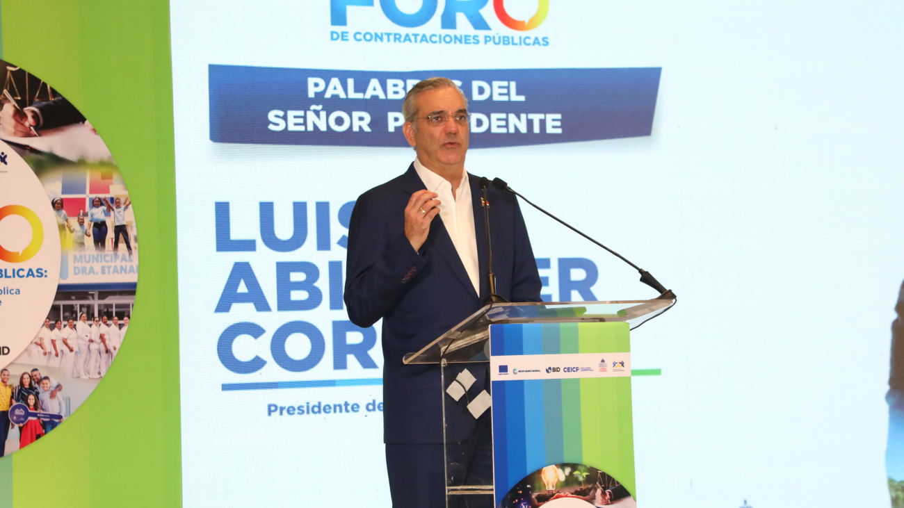 Abinader afirma nueva Ley de Contrataciones Públicas permite que los recursos lleguen a los más necesitados