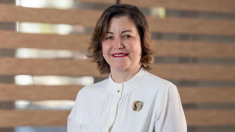 Presidente Abinader designa a Aura Celeste Fernández como gerente general del CNSS