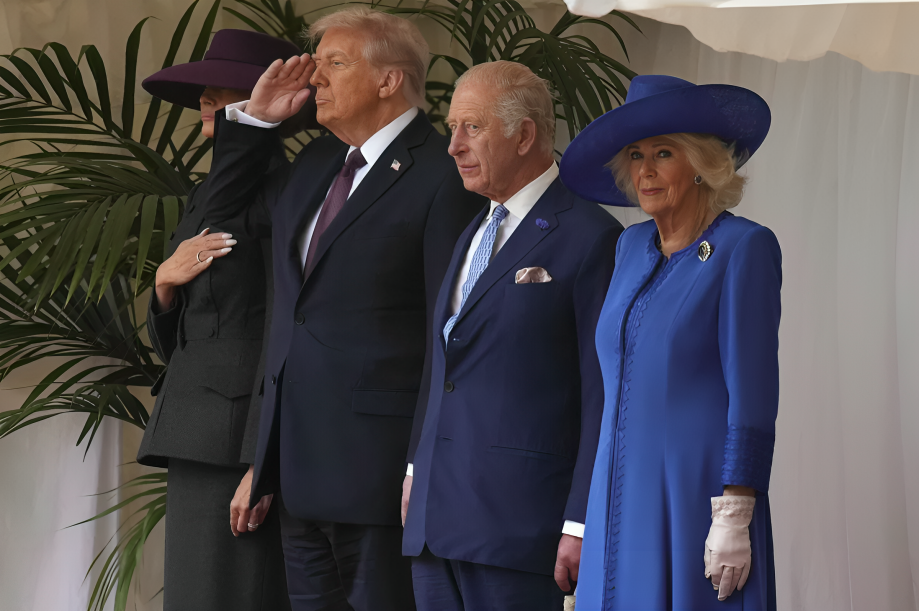 Donald Trump ya está en Reino Unido: Carlos III recibe al presidente de Estados Unidos