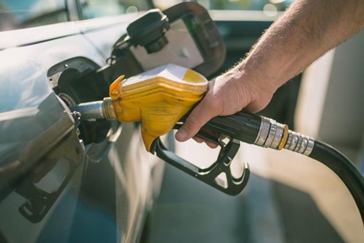 Cuatro combustibles experimentarán cambios en sus precios a partir de mañana