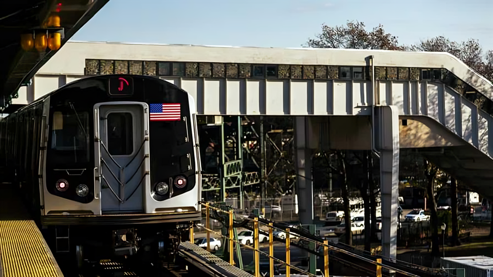 Impactante: Dos adolescentes hallados sin vida sobre un vagón en Nueva York