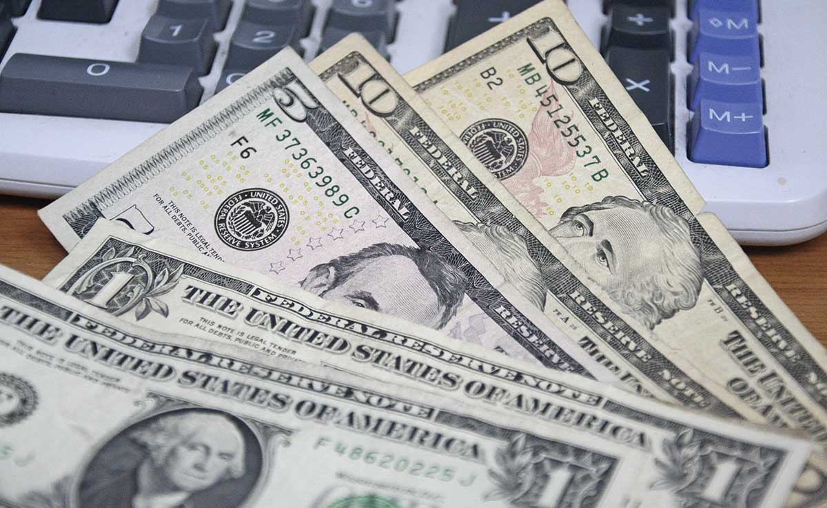 Tasa del dólar mantiene comportamiento a la baja durante esta semana