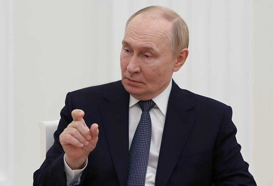 Putin advierte que Rusia tomará “territorios históricos” en Ucrania si fracasa la diplomacia