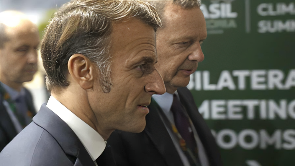 Emmanuel Macron aterriza en México para su encuentro con Claudia Sheinbaum
