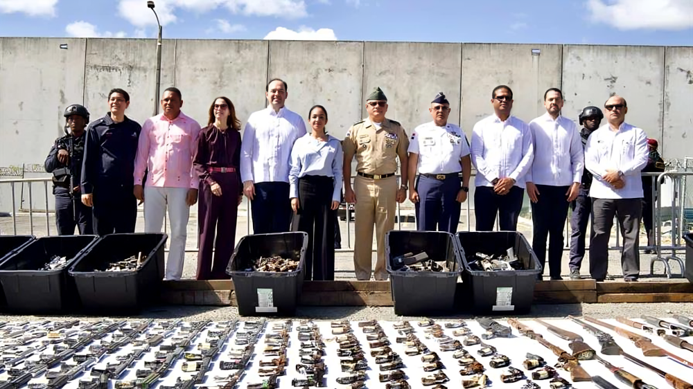 Operativos 2025: Autoridades destruyen más de 3,900 de armas ilegales en RD