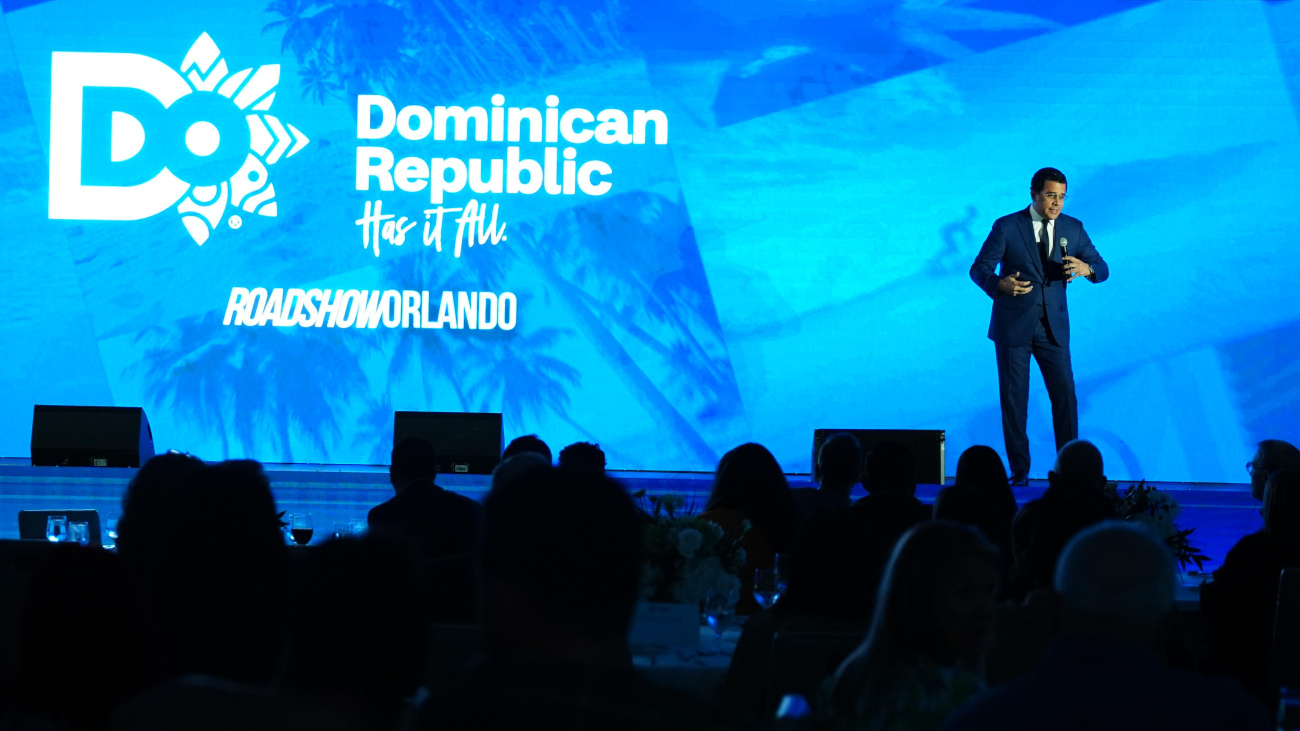 Ministro David Collado inicia agenda de promoción internacional 2026 en Florida