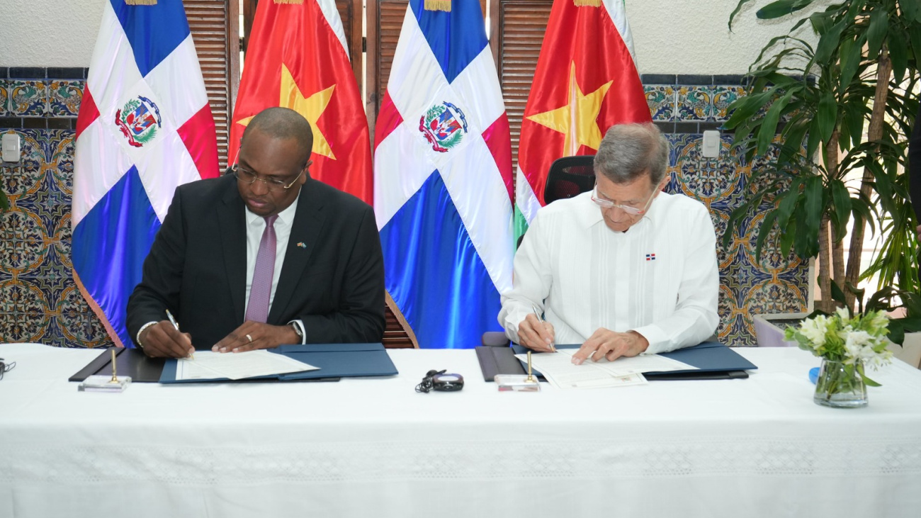 República Dominicana y Surinam refuerzan alianza estratégica bilateral 