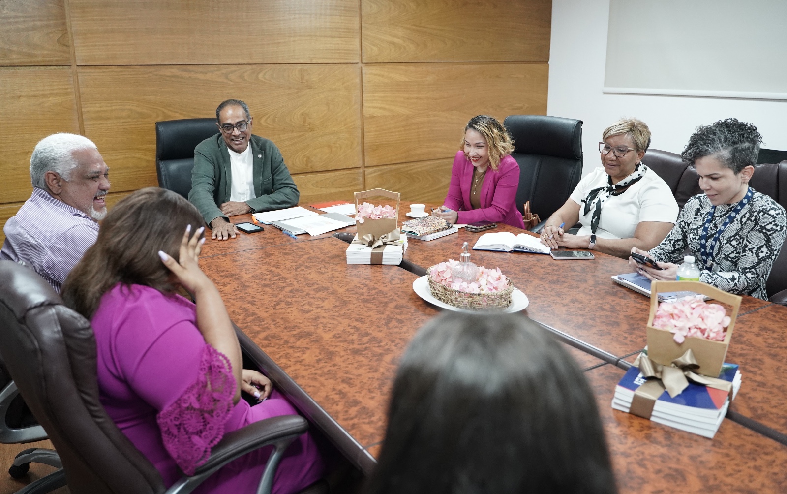 Cecapci y Minerd acuerdan fortalecer continuidad de servicios para personas ciegas